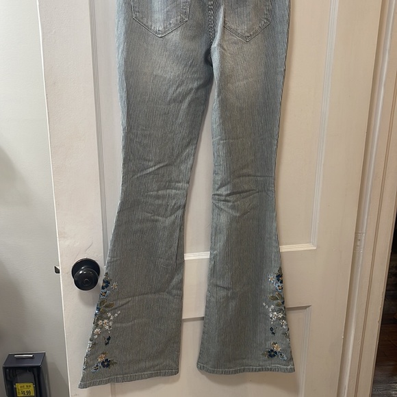 SOLD! New DRIFTWOOD Farrah Flare - Pinstripe Lagoon Waist 25 - Picture 8 of 8